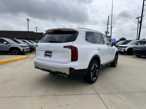 More photos of 2025 Kia Telluride S at Dallas Direct Auto, TX