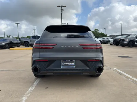 More photos of 2023 Genesis GV70 2.5T at Dallas Direct Auto, TX