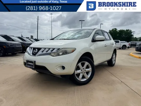 White 2010 Nissan Murano S for sale in Irving, TX