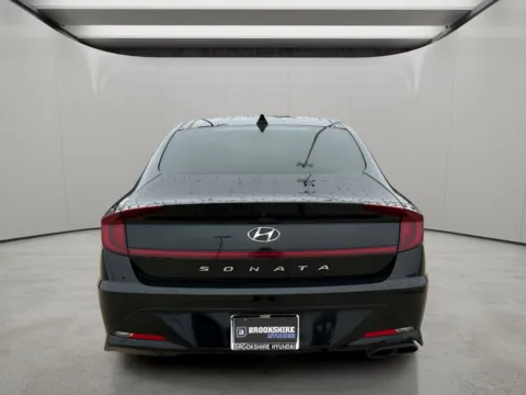 More photos of 2023 Hyundai Sonata SEL at Dallas Direct Auto, TX