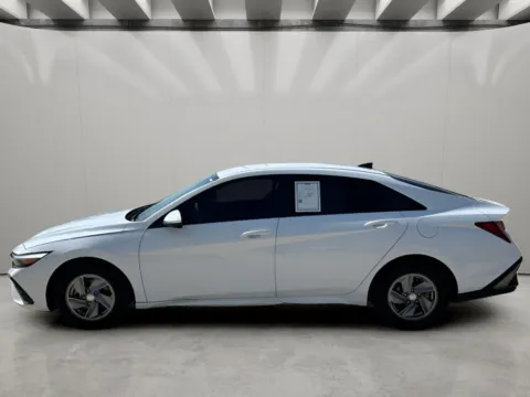 Photos of 2025 Hyundai Elantra SE for sale in Irving, TX at Dallas Direct Auto