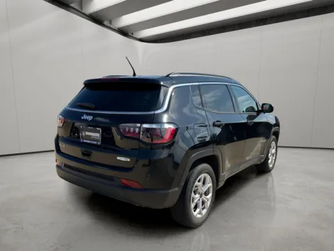 More photos of 2025 Jeep Compass Latitude at Dallas Direct Auto, TX
