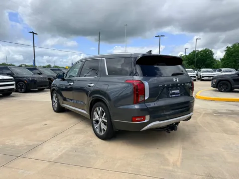 More photos of 2022 Hyundai Palisade Limited at Dallas Direct Auto, TX