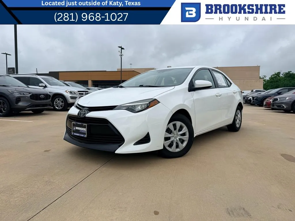 White 2019 Toyota Corolla L for sale in Irving, TX