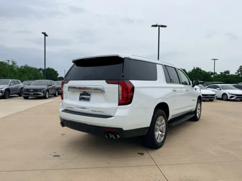 More photos of 2021 GMC Yukon XL Denali at Dallas Direct Auto, TX