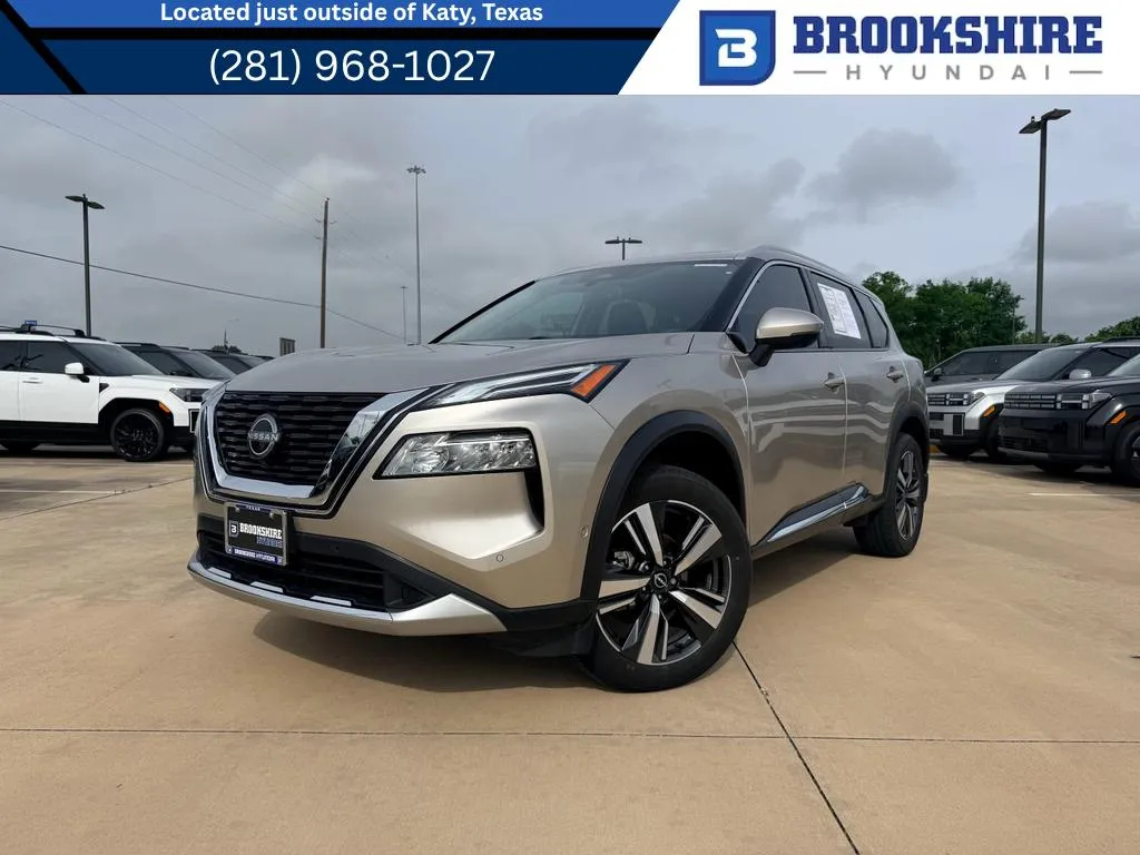 Silver 2023 Nissan Rogue Platinum for sale in Irving, TX