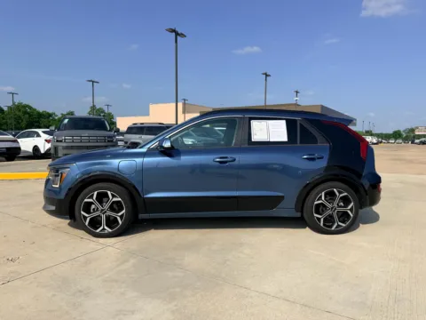 Photos of 2023 Kia Niro PHEV SX Touring for sale in Irving, TX at Dallas Direct Auto