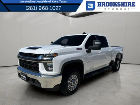 White 2021 Chevrolet Silverado LT Z71 for sale in Irving, TX