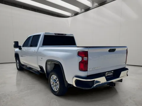 Another view of 2021 Chevrolet Silverado LT Z71 for sale in Irving, TX at Dallas Direct Auto