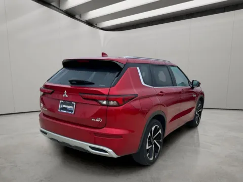 More photos of 2023 Mitsubishi Outlander PHEV Plug In Hybrid 40th Anniversary at Dallas Direct Auto, TX