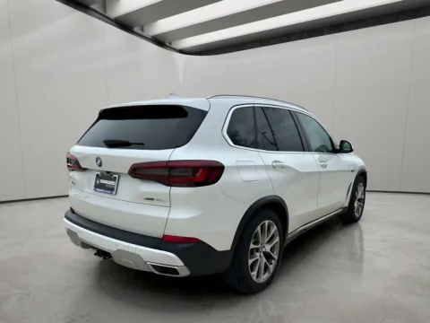 More photos of 2022 BMW X5 xDrive45e at Dallas Direct Auto, TX