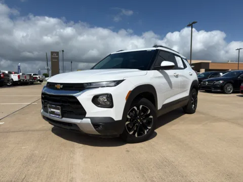 Photos of 2023 Chevrolet TrailBlazer LT for sale in Irving, TX at Dallas Direct Auto