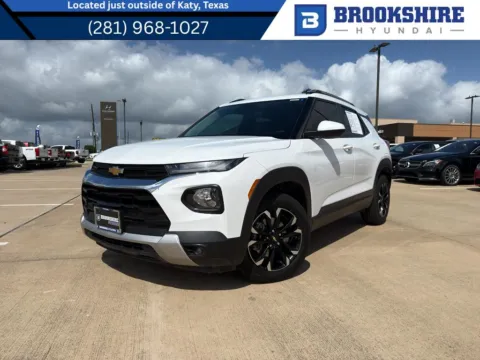 White 2023 Chevrolet TrailBlazer LT for sale in Irving, TX