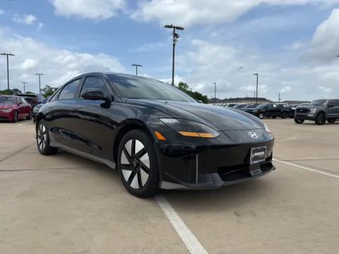 More photos of 2024 Hyundai IONIQ 6 SE at Dallas Direct Auto, TX