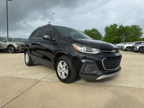 More photos of 2020 Chevrolet Trax LT at Dallas Direct Auto, TX