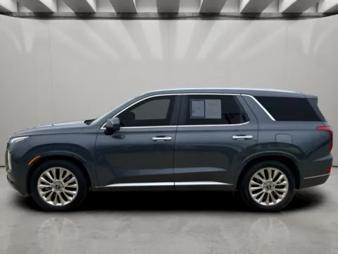 Photos of 2020 Hyundai Palisade Limited for sale in Irving, TX at Dallas Direct Auto