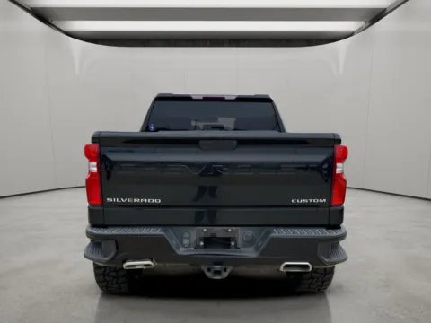 More photos of 2019 Chevrolet Silverado Custom Trail Boss at Dallas Direct Auto, TX