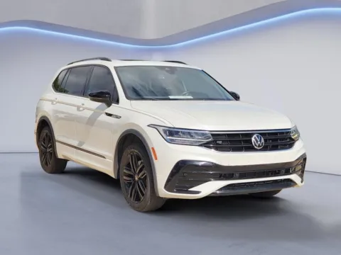 Another view of 2022 Volkswagen Tiguan SE R-Line Black for sale in Irving, TX at Dallas Direct Auto