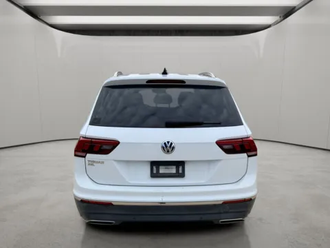 More photos of 2019 Volkswagen Tiguan SEL at Dallas Direct Auto, TX