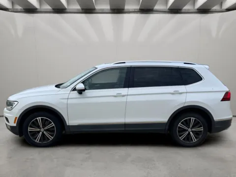Photos of 2019 Volkswagen Tiguan SEL for sale in Irving, TX at Dallas Direct Auto