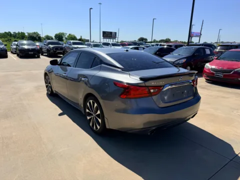 More photos of 2016 Nissan Maxima 3.5 SR at Dallas Direct Auto, TX