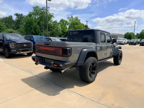 More photos of 2021 Jeep Gladiator Mojave at Dallas Direct Auto, TX