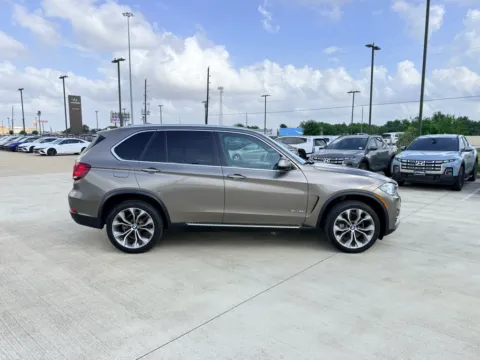 More photos of 2017 BMW X5 sDrive35i at Dallas Direct Auto, TX