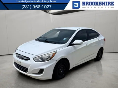 White 2017 Hyundai Accent SE for sale in Irving, TX