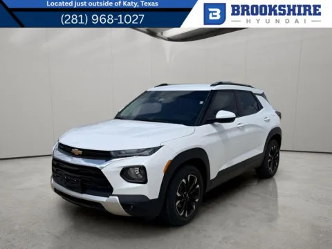White 2021 Chevrolet TrailBlazer LT for sale in Irving, TX
