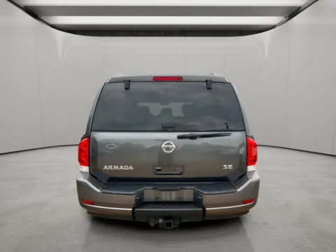 More photos of 2010 Nissan Armada SE at Dallas Direct Auto, TX