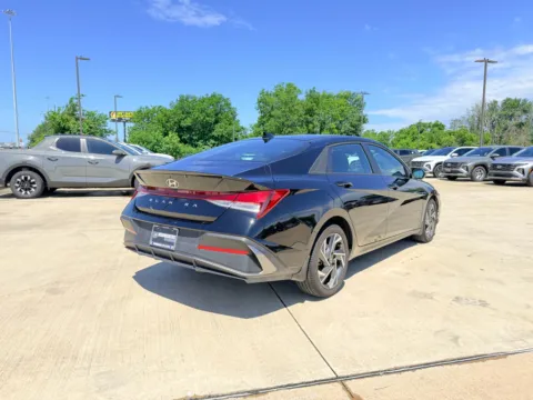 More photos of 2025 Hyundai Elantra SEL Sport at Dallas Direct Auto, TX