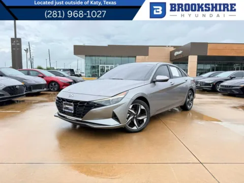 Silver 2023 Hyundai Elantra SEL for sale in Irving, TX