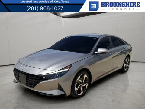Silver 2023 Hyundai Elantra SEL for sale in Irving, TX