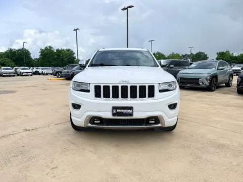 Photos of 2015 Jeep Grand Cherokee Overland for sale in Irving, TX at Dallas Direct Auto