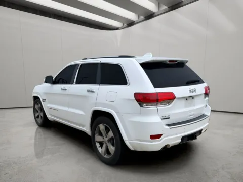 Another view of 2015 Jeep Grand Cherokee Overland for sale in Irving, TX at Dallas Direct Auto