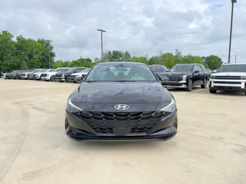 Photos of 2023 Hyundai Elantra SEL for sale in Irving, TX at Dallas Direct Auto