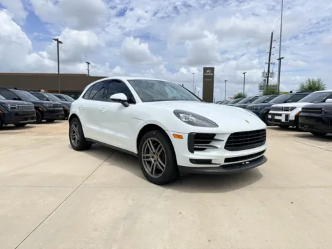 Another view of 2019 Porsche Macan S for sale in Irving, TX at Dallas Direct Auto