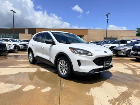 Another view of 2022 Ford Escape Hybrid SE Hybrid for sale in Irving, TX at Dallas Direct Auto