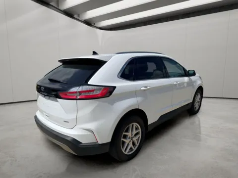 More photos of 2023 Ford Edge SEL at Dallas Direct Auto, TX