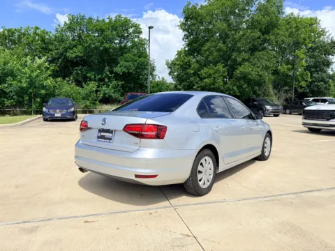 More photos of 2016 Volkswagen Jetta 1.4T S at Dallas Direct Auto, TX