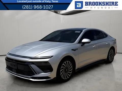 Silver 2024 Hyundai Sonata Hybrid Limited for sale in Irving, TX
