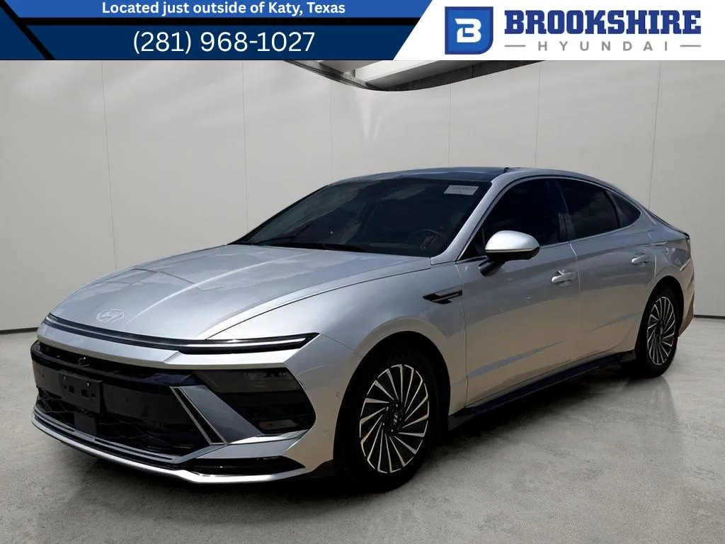 Silver 2024 Hyundai Sonata Hybrid Limited for sale in Irving, TX