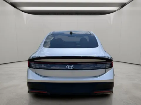 More photos of 2024 Hyundai Sonata Hybrid Limited at Dallas Direct Auto, TX