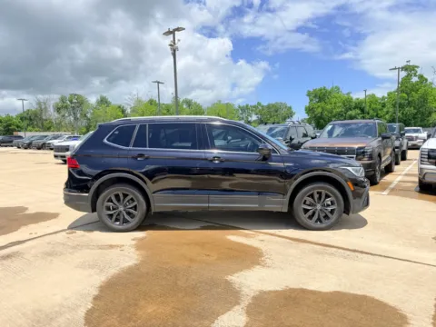 More photos of 2024 Volkswagen Tiguan SE at Dallas Direct Auto, TX