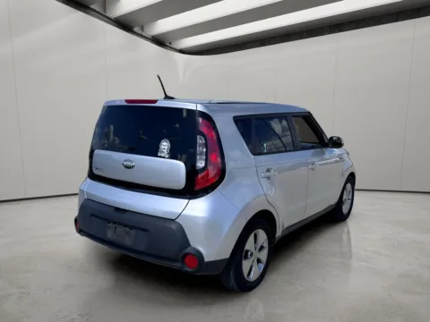 More photos of 2015 Kia Soul at Dallas Direct Auto, TX