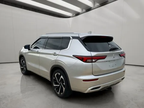 Another view of 2022 Mitsubishi Outlander SEL for sale in Irving, TX at Dallas Direct Auto
