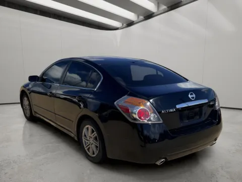 More photos of 2007 Nissan Altima 2.5 S at Dallas Direct Auto, TX