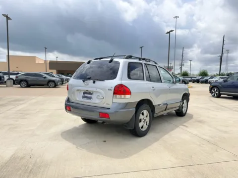 More photos of 2005 Hyundai Santa Fe GLS at Dallas Direct Auto, TX