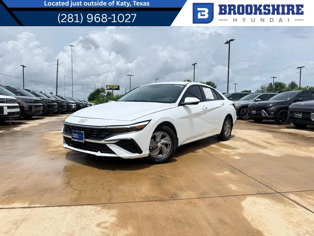 2025 Hyundai Elantra SE for sale in Irving, TX
