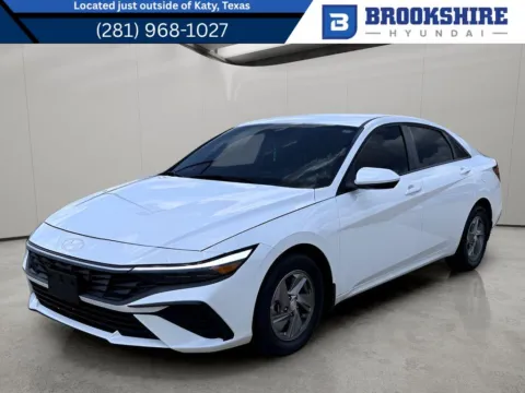 White 2025 Hyundai Elantra SE for sale in Irving, TX